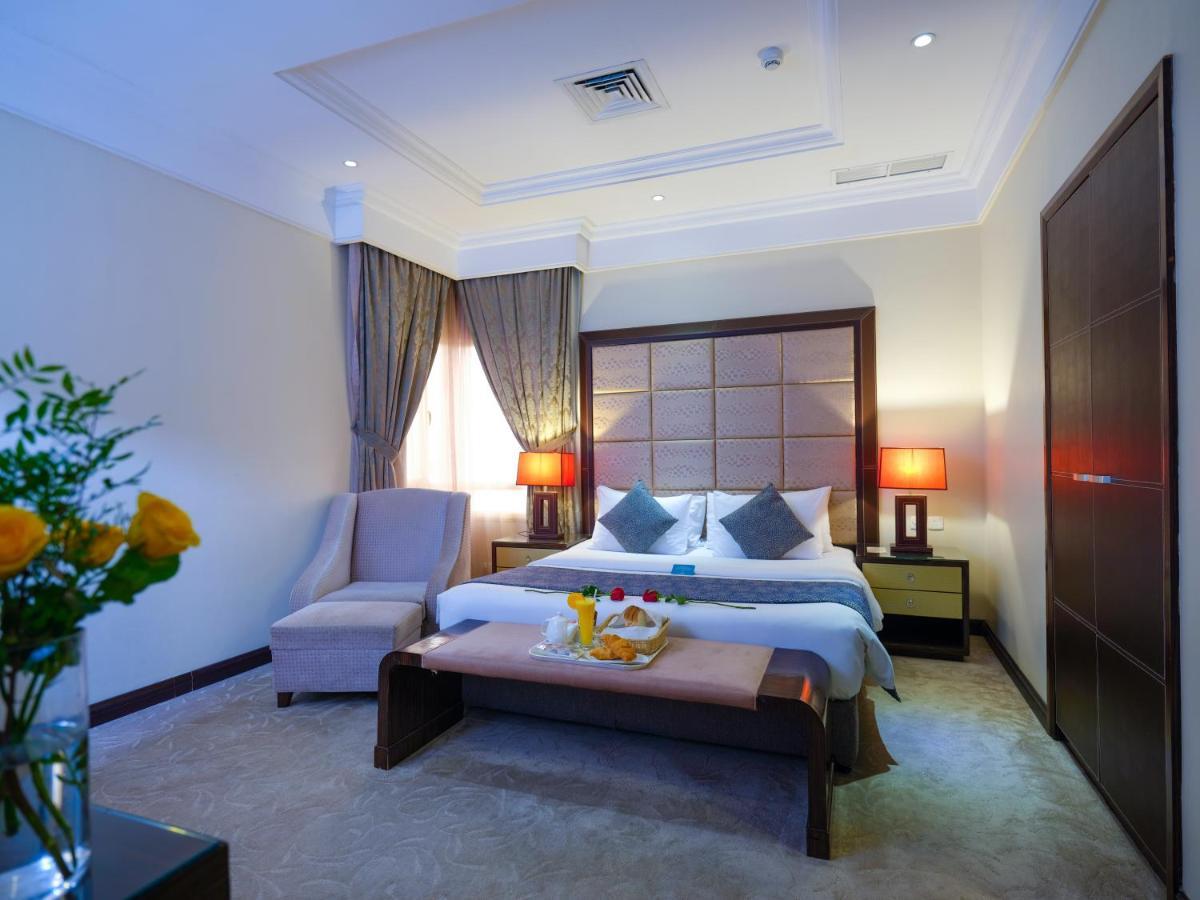 Boudl Kuwait Al Fahahil Kuwait City Exterior foto