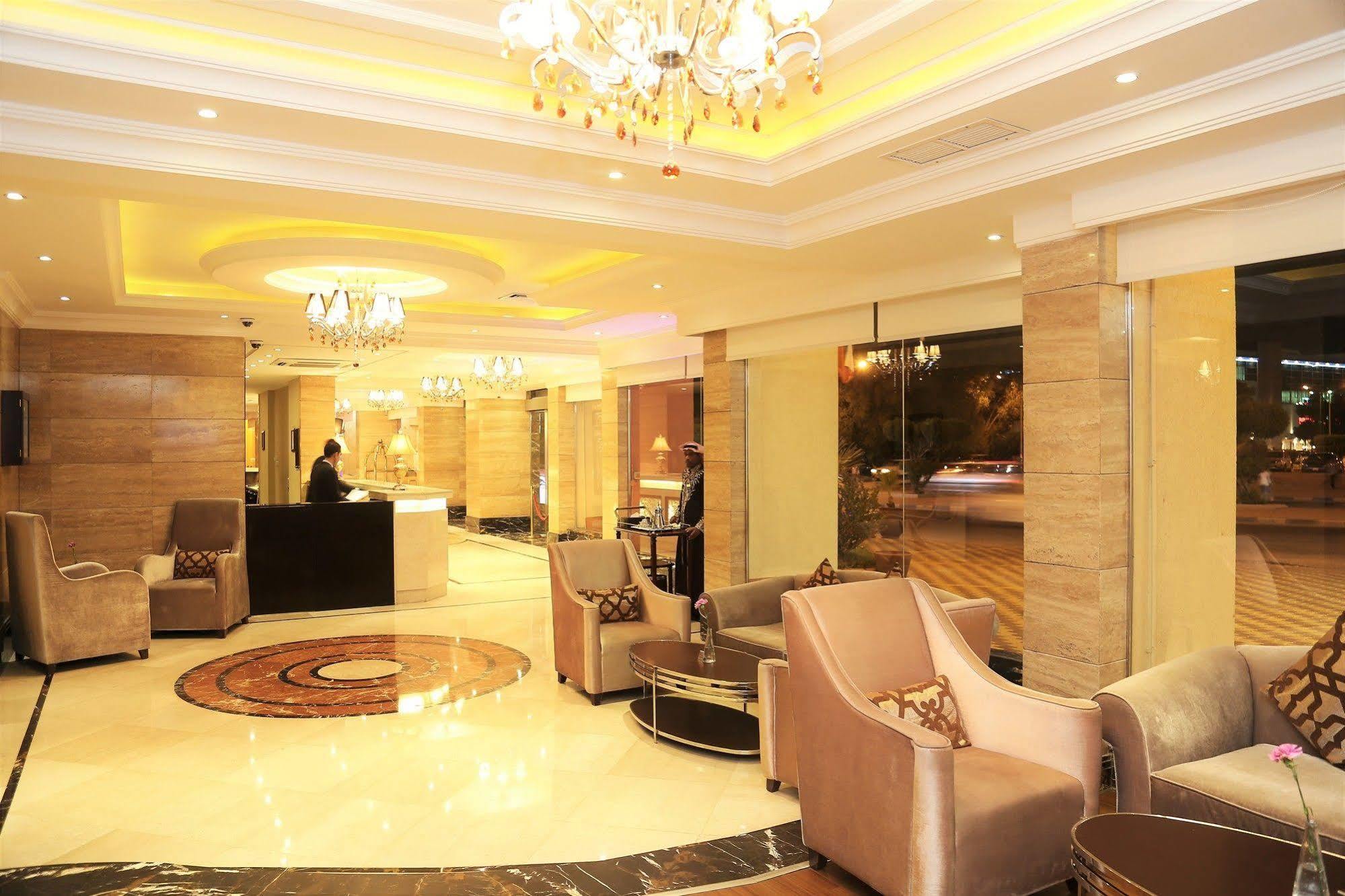 Boudl Kuwait Al Fahahil Kuwait City Exterior foto